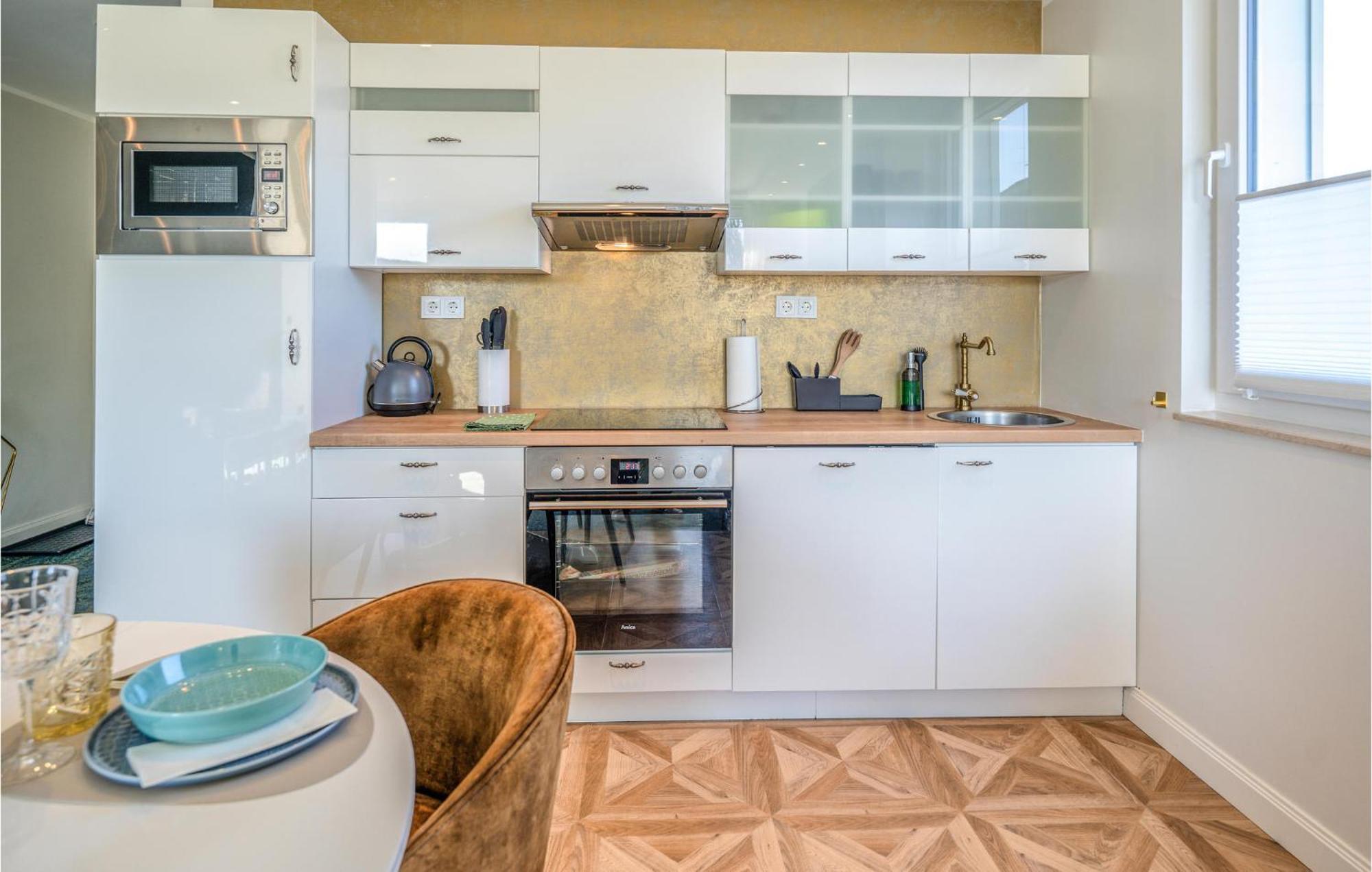 Stunning apartment in Mettmann with WiFi&2 Bedrooms Exterior foto