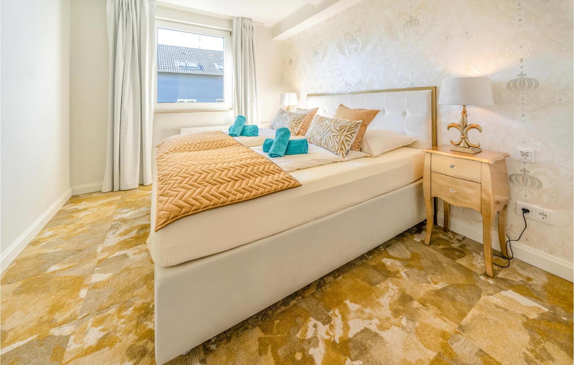 Stunning apartment in Mettmann with WiFi&2 Bedrooms Exterior foto
